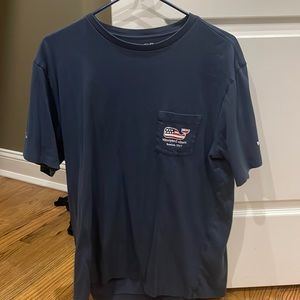 Vineyard Vines Boston Marathon 2017 Size Medium